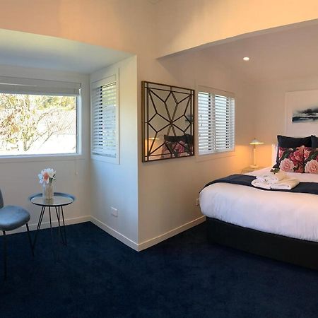 Coromandel Town Harbourside Cottage Luxury Accommodation Екстер'єр фото