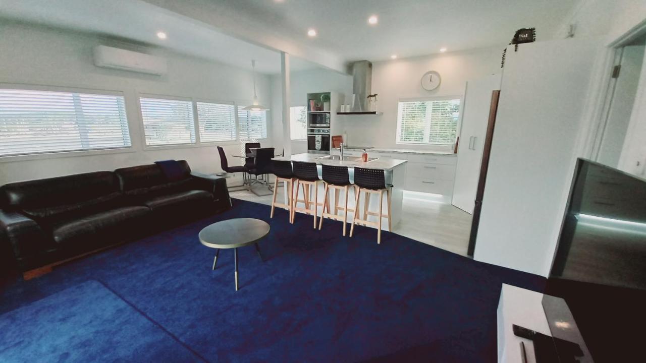 Coromandel Town Harbourside Cottage Luxury Accommodation Екстер'єр фото