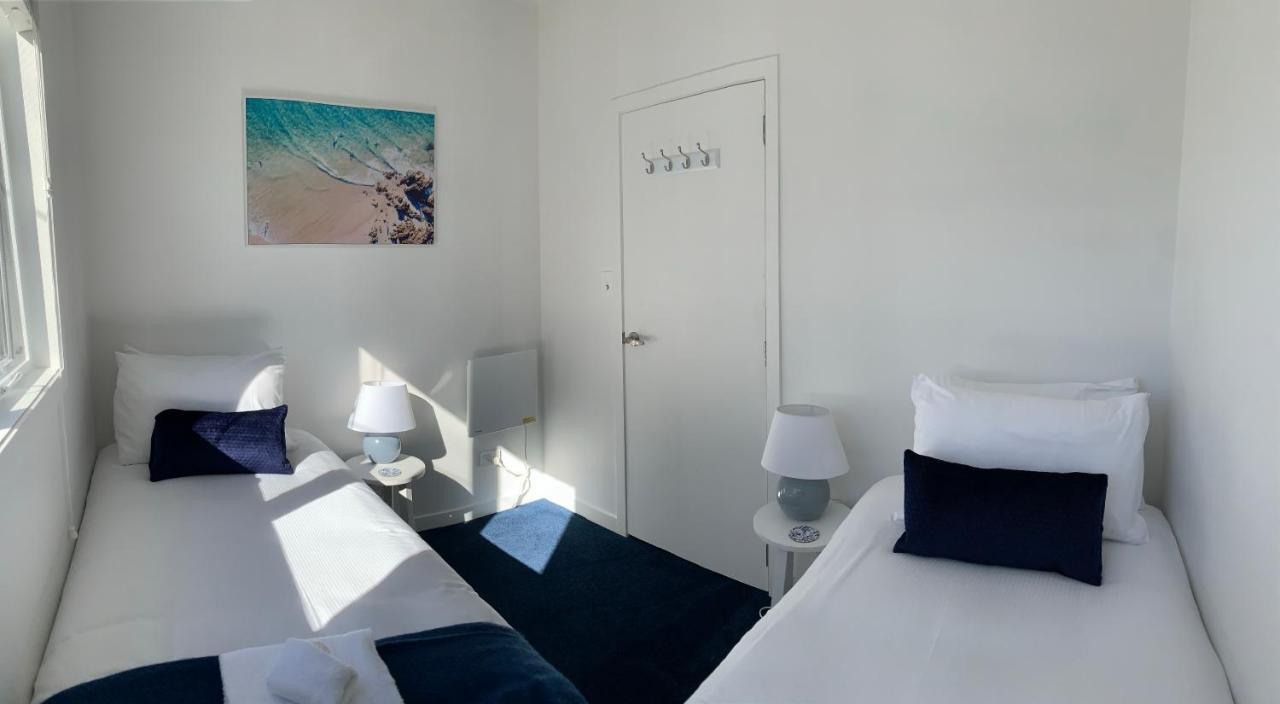 Coromandel Town Harbourside Cottage Luxury Accommodation Екстер'єр фото